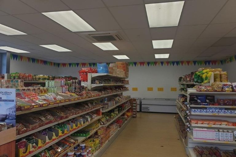 Photo of property in 151 Marine Parade, Seatoun, Wellington, 6022