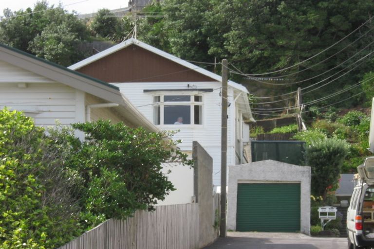 Photo of property in 26 Trent Street, Island Bay, Wellington, 6023