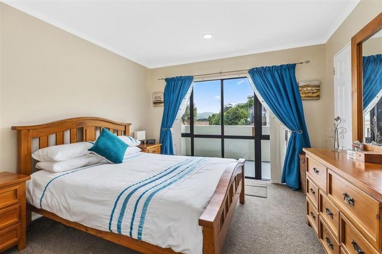 Photo of property in 4 Pilot Lane, Whitby, Porirua, 5024