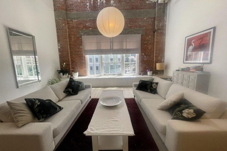 Photo of property in Waterloo Quay Apartments, 308/28 Waterloo Quay, Pipitea, Wellington, 6011