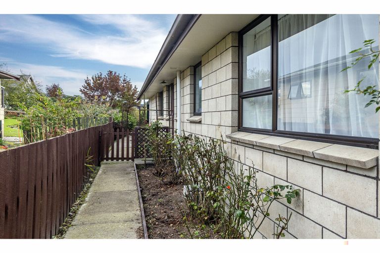 Photo of property in 18 Darby Street, Geraldine, 7930