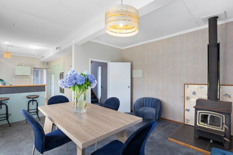 Photo of property in 2 Challis Street, Vauxhall, Dunedin, 9013