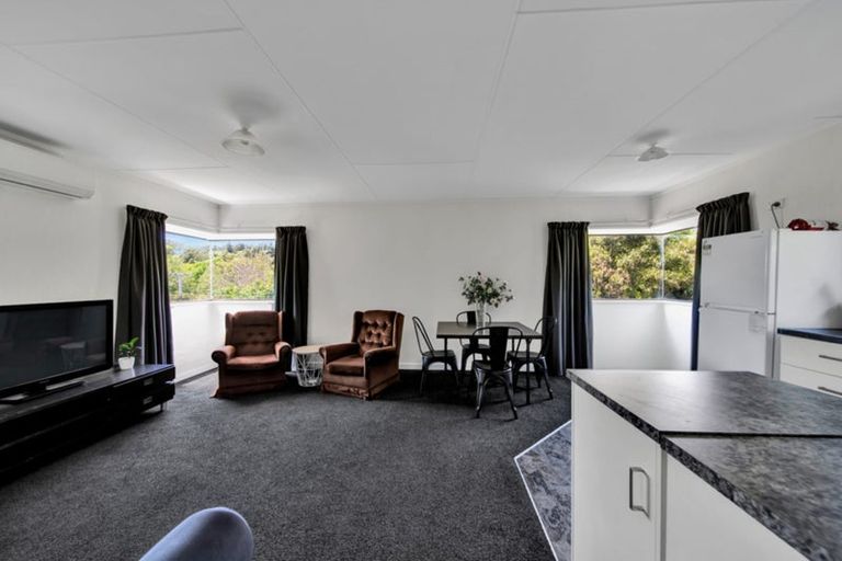 Photo of property in 52 Pembroke Street, Westown, New Plymouth, 4310
