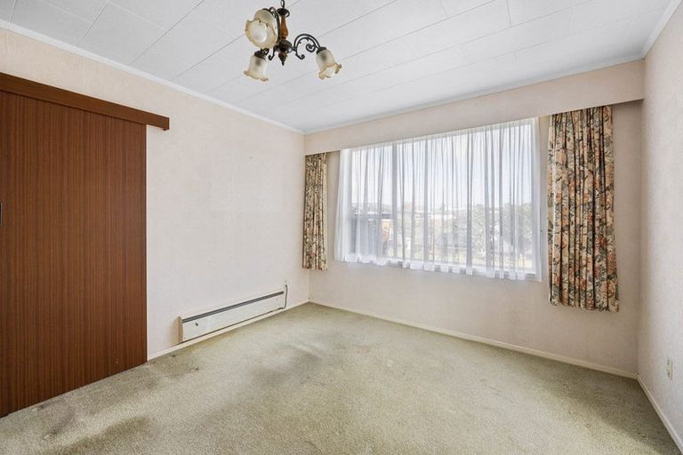 Photo of property in 27 Davidson Street, Hawera, 4610