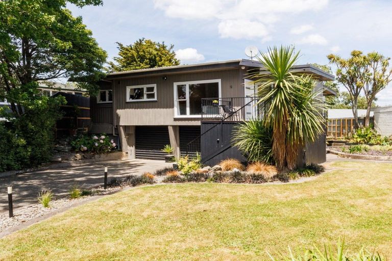 Photo of property in 12 Kent Crescent, Awapuni, Palmerston North, 4412