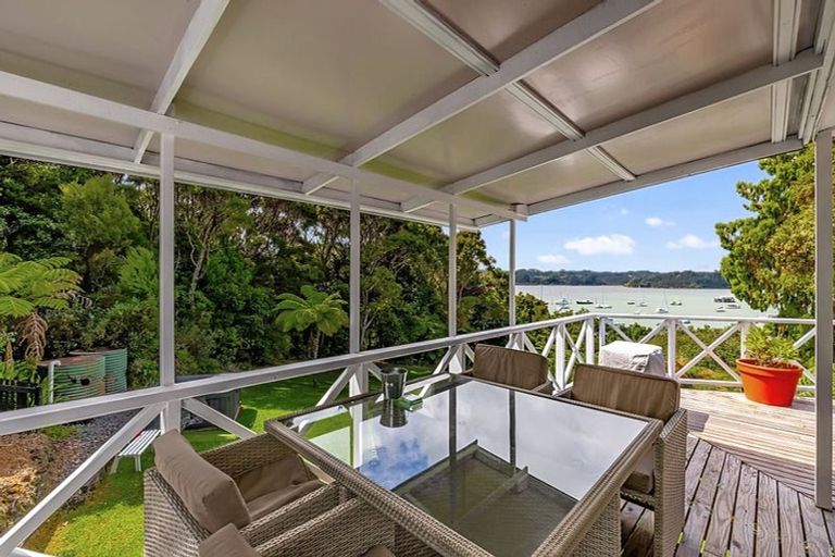Photo of property in 16 Kennedy Street, Opua, 0200