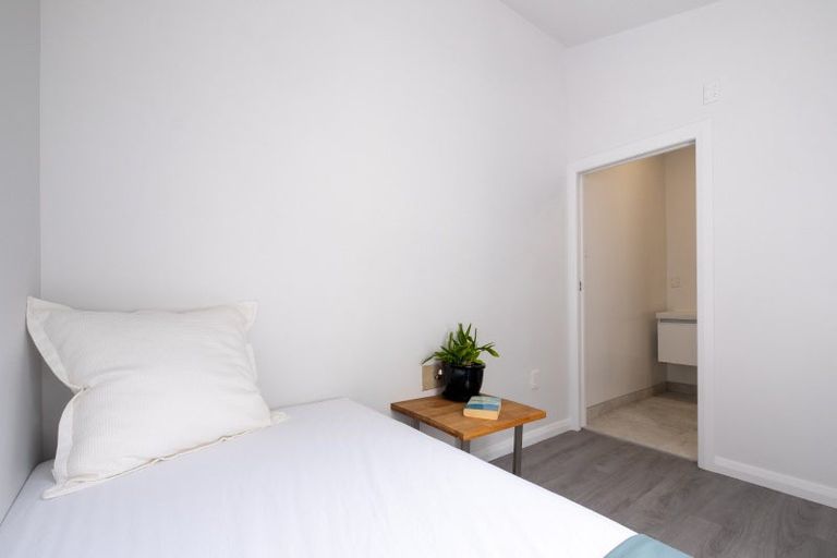 Photo of property in 28 France Road, Bluff Hill, Napier, 4110