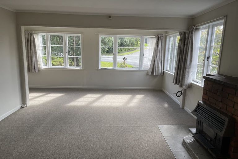 Photo of property in 36 Channel View Road, Campbells Bay, Auckland, 0630