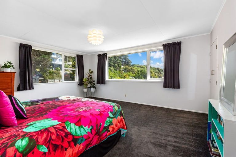 Photo of property in 50 Rawhiti Road, Pukerua Bay, 5026