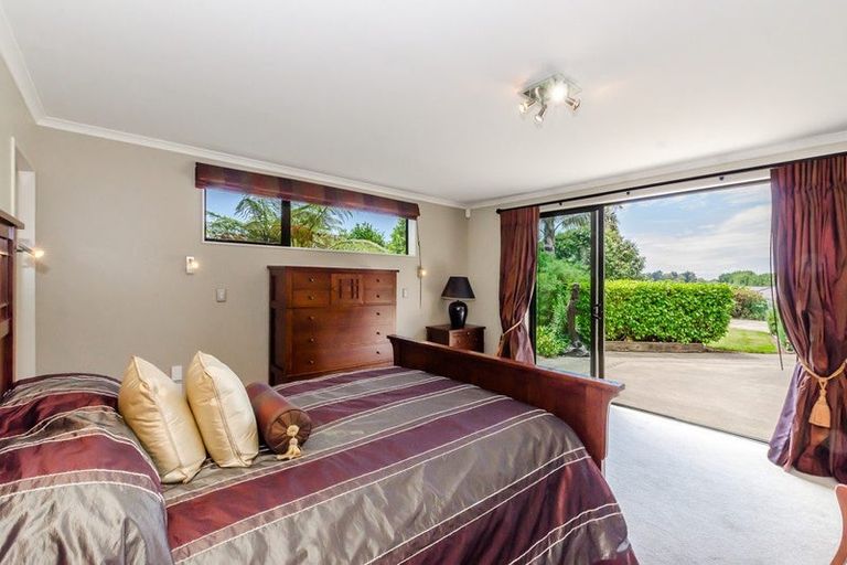 Photo of property in 10 Lambert Way, Paraparaumu, 5032