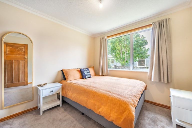 Photo of property in 17 Black Beech Street, Birchville, Upper Hutt, 5018