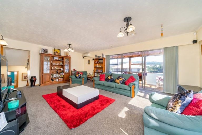 Photo of property in 7 Witham Street, Island Bay, Wellington, 6023