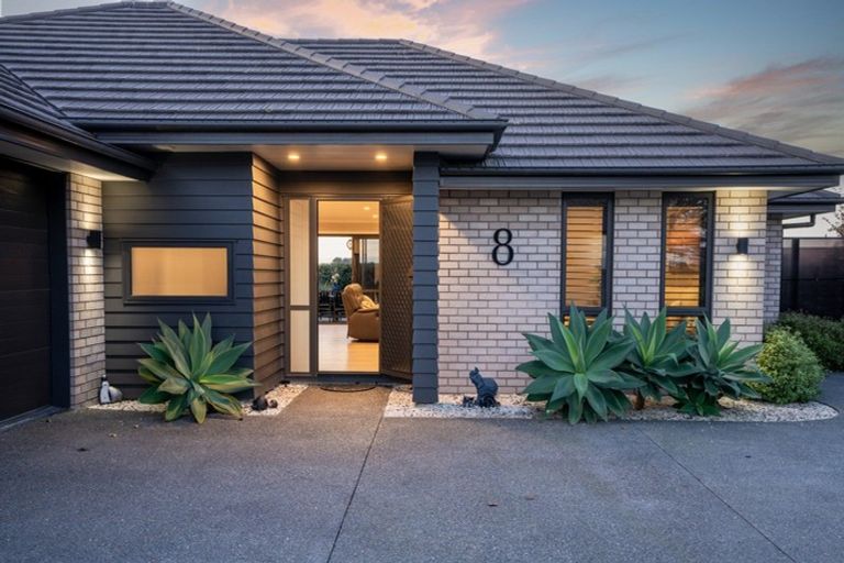 Photo of property in 8 Highview Court, Flagstaff, Hamilton, 3210