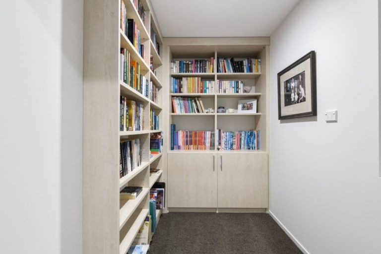 Photo of property in 7 Rotomanu Place, Pyes Pa, Tauranga, 3112