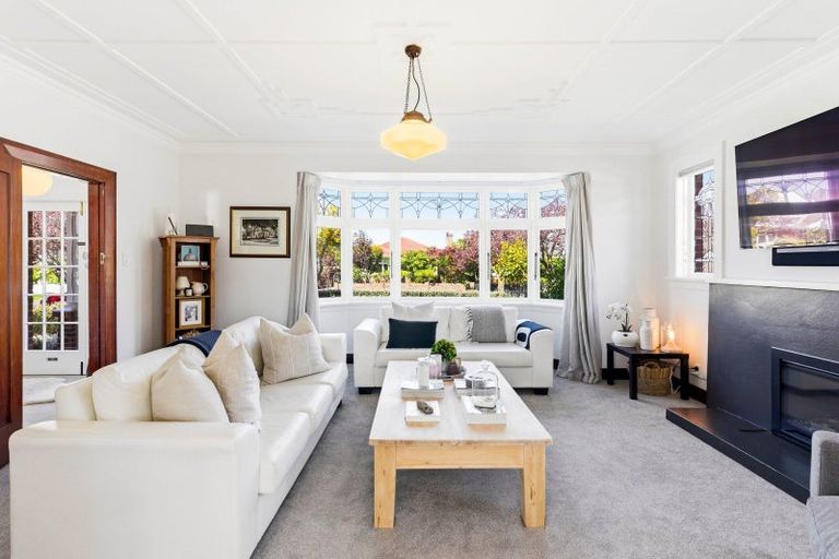 Photo of property in 17 Wycolla Avenue, Saint Clair, Dunedin, 9012