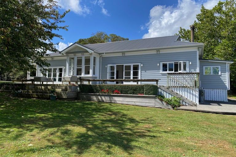 Photo of property in 67 Andrews Road, Onewhero, Tuakau, 2697