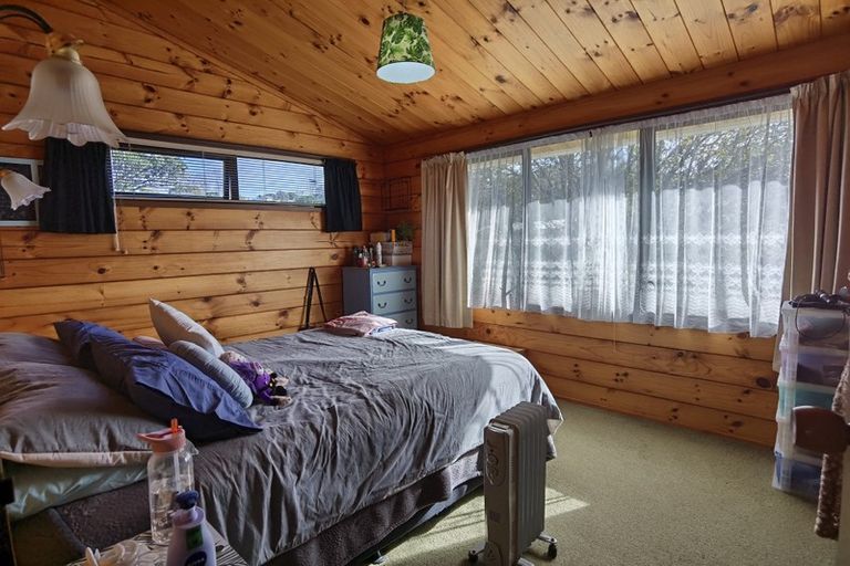 Photo of property in 78 Cheriton Road, Mellons Bay, Auckland, 2014