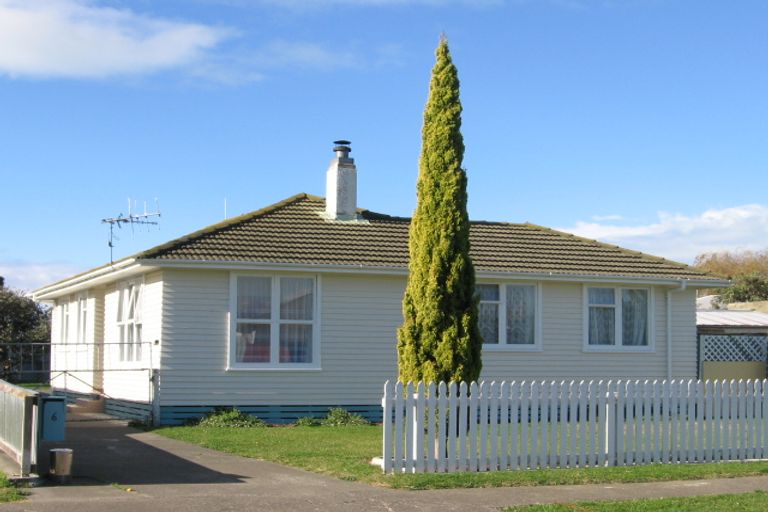 Photo of property in 6 Cottrell Crescent, Onekawa, Napier, 4110