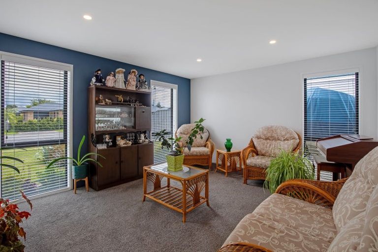 Photo of property in 7 Cherry Avenue, Darfield, 7510