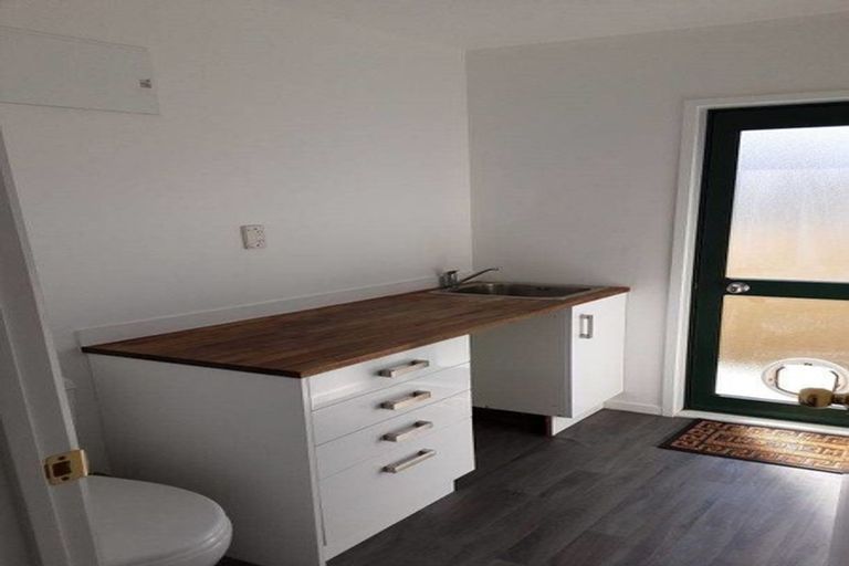 Photo of property in 32 Puriri Street, Hilltop, Taupo, 3330