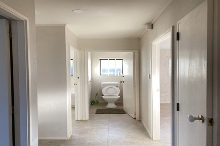 Photo of property in 1/13 Landscape Road, Papatoetoe, Auckland, 2025