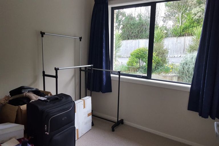 Photo of property in 38 Mcdougall Grove, Haywards, Lower Hutt, 5018