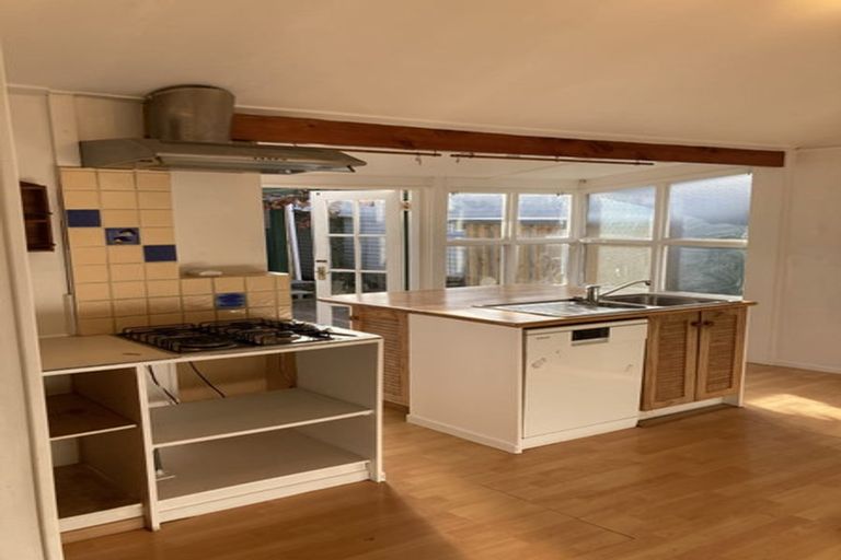 Photo of property in 21 Buick Street, Petone, Lower Hutt, 5012