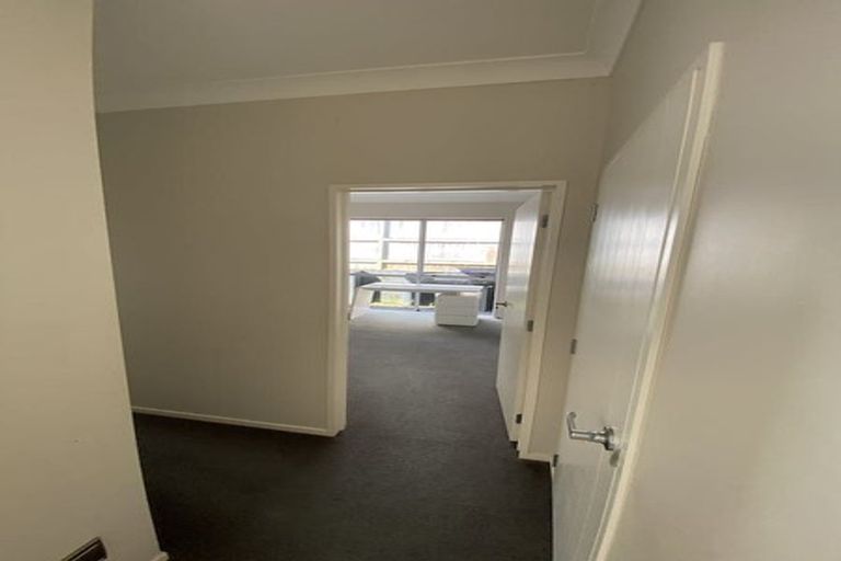 Photo of property in 12 Muirlea Drive, Flat Bush, Auckland, 2016