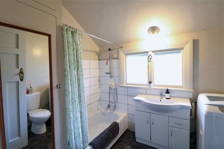 Photo of property in 2/11 Selwyn Street, Maori Hill, Timaru, 7910