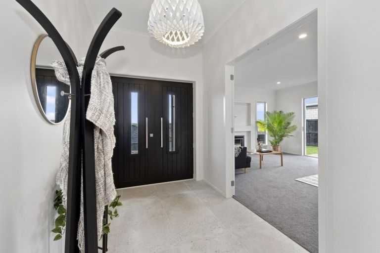 Photo of property in 10 Rose Berry Crescent, Flagstaff, Hamilton, 3210