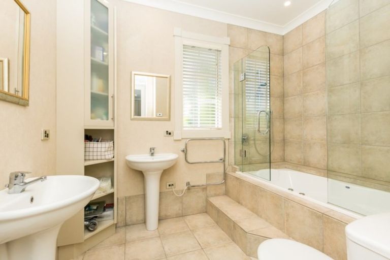 Photo of property in 309 Church Road, Greenmeadows, Napier, 4112