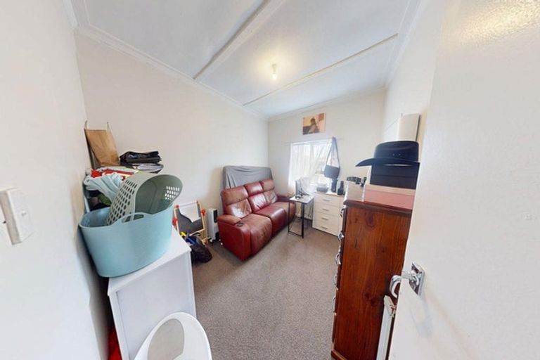 Photo of property in 74a Cornfoot Street, Castlecliff, Whanganui, 4501