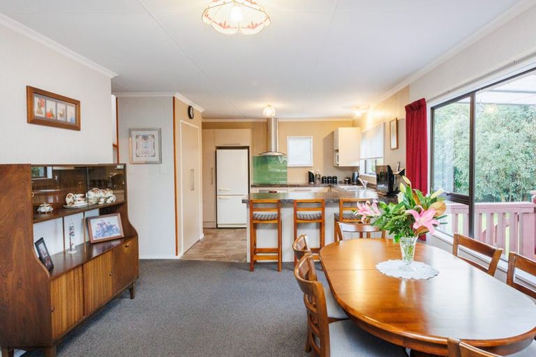 Photo of property in 17 Park View Avenue, Feilding, 4702