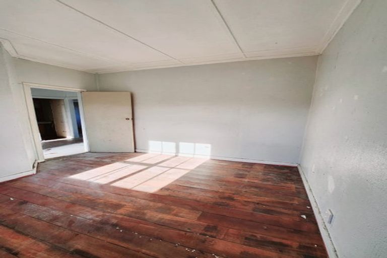 Photo of property in 68 Polson Street, Castlecliff, Whanganui, 4501