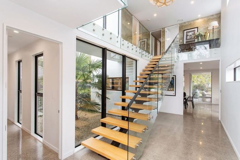 Photo of property in 79 Fendalton Road, Fendalton, Christchurch, 8014