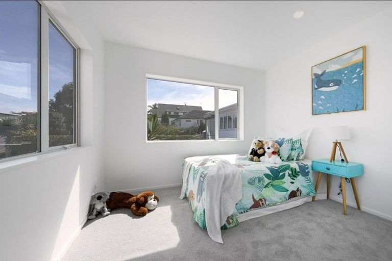 Photo of property in 22a Elliot Street, Howick, Auckland, 2014