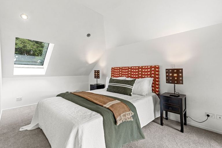 Photo of property in 3 Merivale Lane, Merivale, Christchurch, 8014