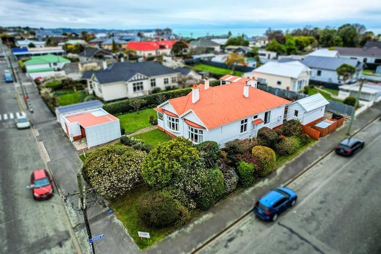Photo of property in 61 Hull Street, South Hill, Oamaru, 9400