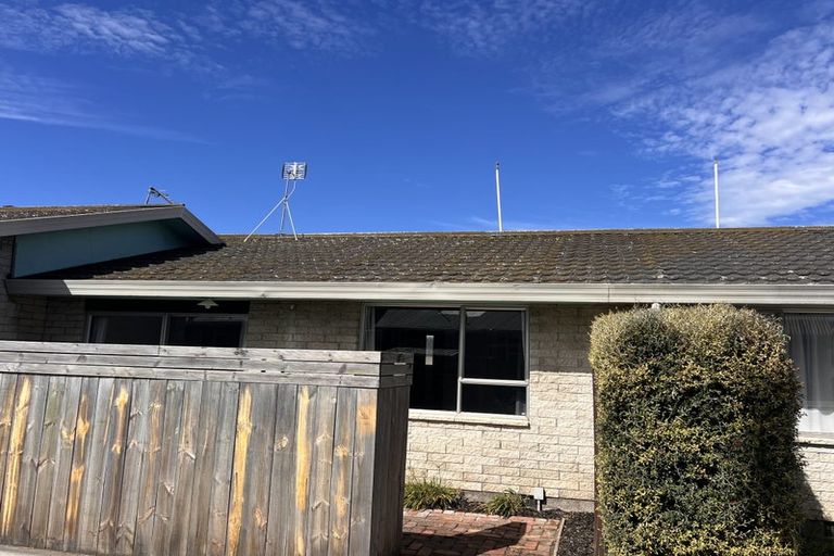 Photo of property in 3/19 Whitmore Street, Edgeware, Christchurch, 8013