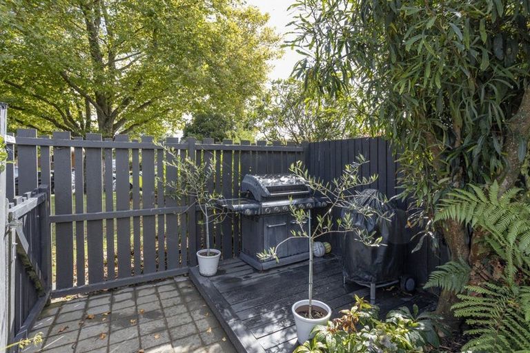 Photo of property in 17 Windsor Court, Rangiora, 7400