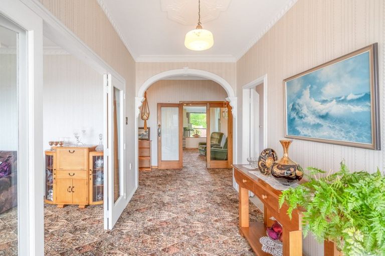 Photo of property in 2 Castle Street, Riverton/aparima, Riverton, 9822