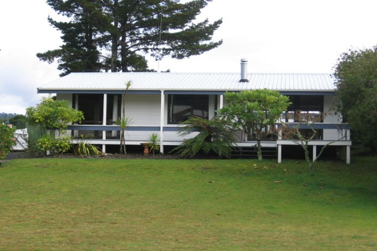 Photo of property in 72 Jubilee Drive, Pauanui, Hikuai, 3579