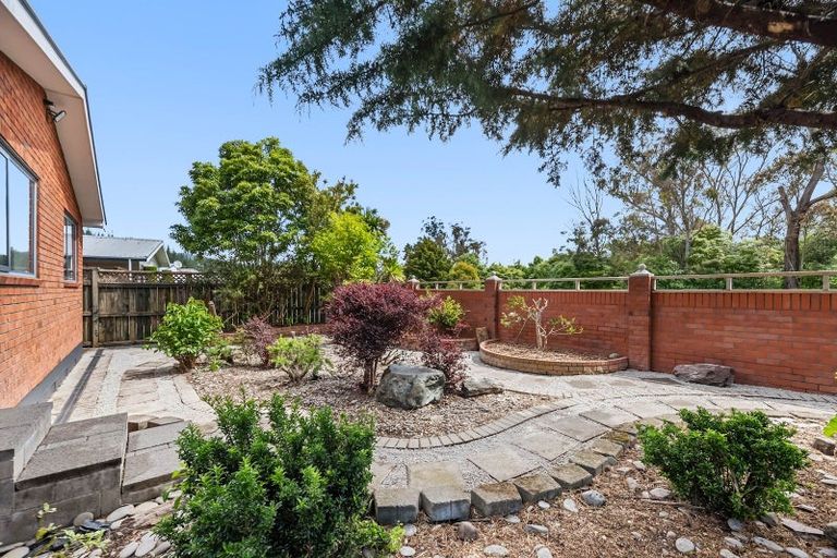 Photo of property in 54 Norana Road, Timberlea, Upper Hutt, 5018