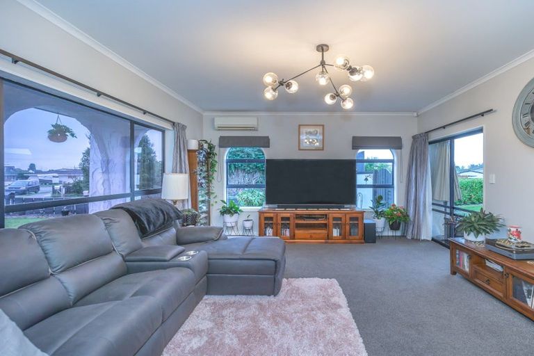 Photo of property in 12 Te Kama Street, Levin, 5510