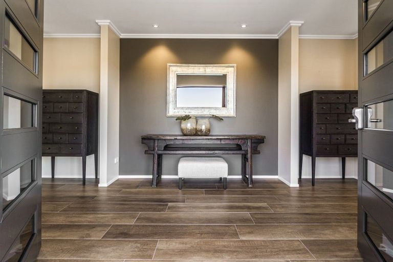 Photo of property in 80 Ewen Place, Karaka, Papakura, 2580