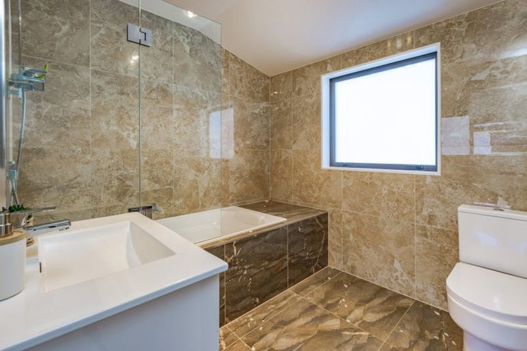 Photo of property in 4a Sturdee Road, Manurewa, Auckland, 2102