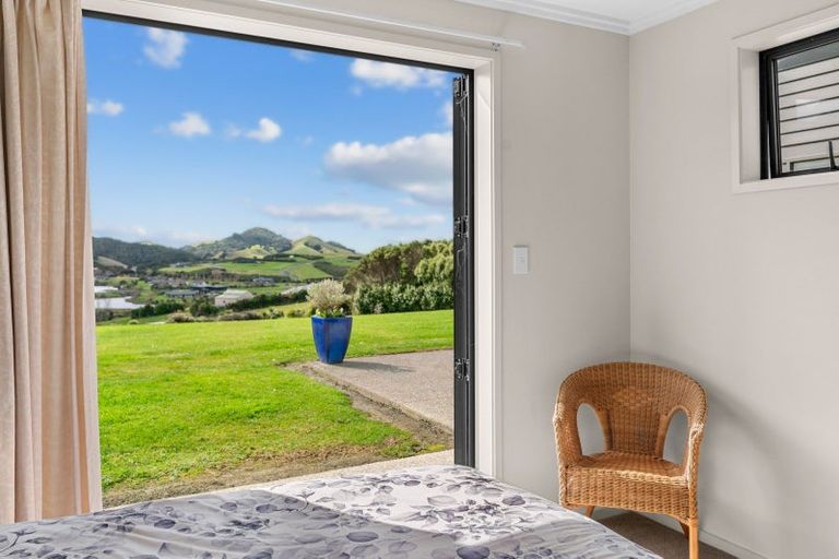 Photo of property in 362b Barrier View Road, Mangawhai, 0573