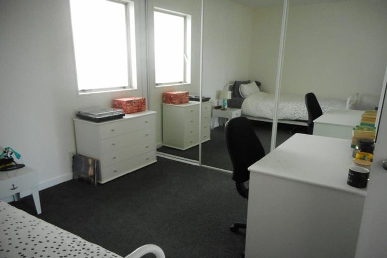 Photo of property in De Vere Apartments, 23/23 Tennyson Street, Te Aro, Wellington, 6011