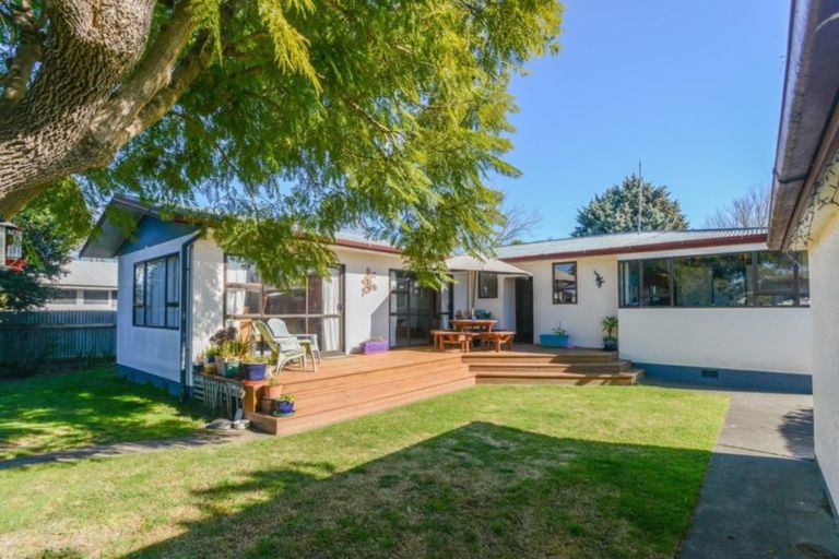 Photo of property in 5 Bowling Road, Greenmeadows, Napier, 4112