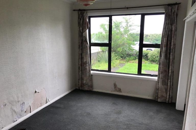 Photo of property in 87 Whitcombe Road, Opunake, 4616